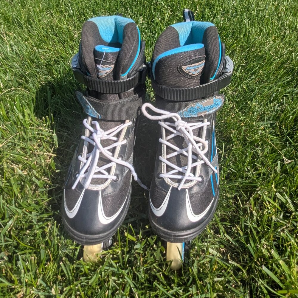 EUC Women's Bladerunner Advantage Pro XT ABEC 7 80MM Rollerblades Inline Skates
